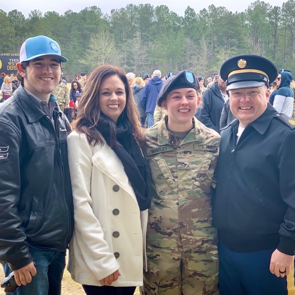 Meet your Posher, Kelly - Picture 9 of 9